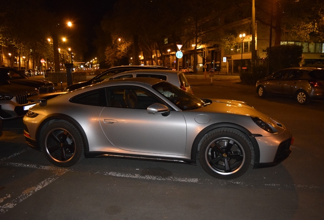 Porsche 992 Dakar