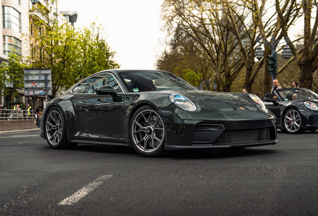 Porsche 992 GT3 Touring MkII