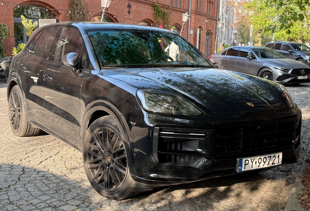 Porsche 9YA Cayenne Turbo E-Hybrid