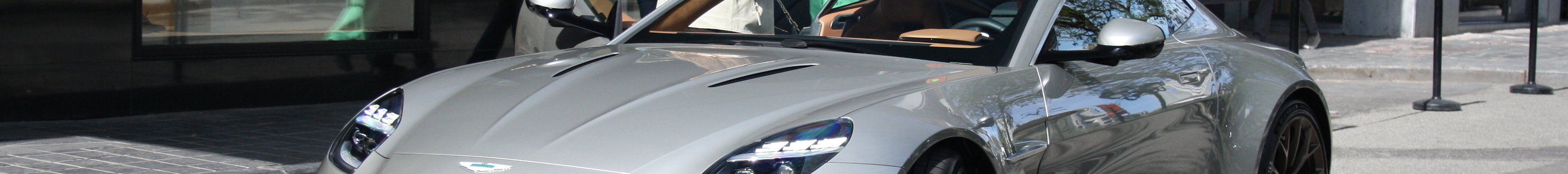 Aston Martin Vantage 2024