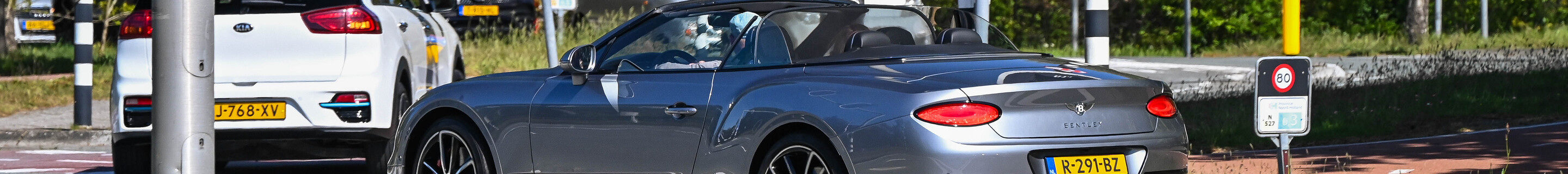 Bentley Continental GTC V8 2020