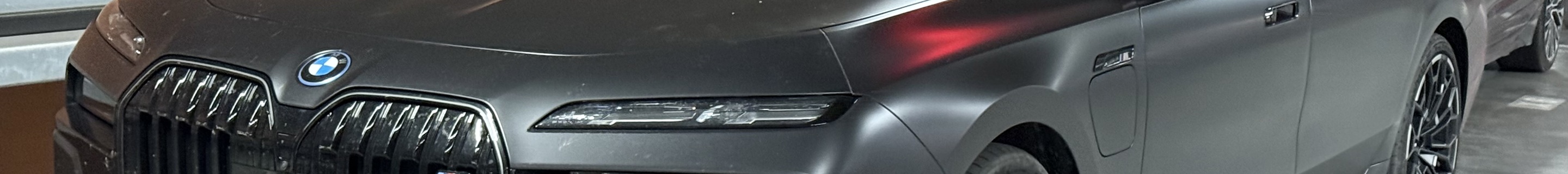 BMW M760e xDrive