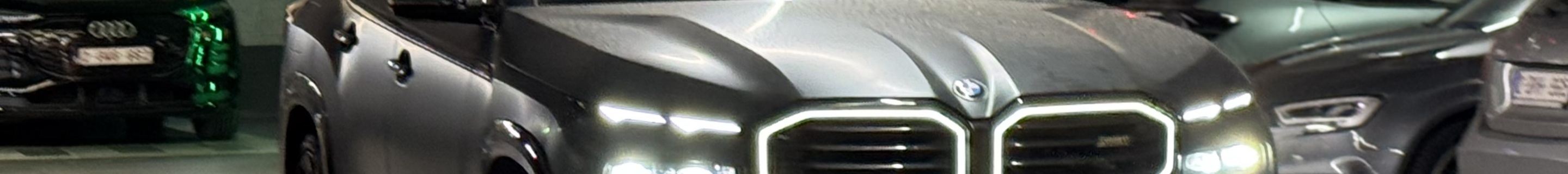 BMW XM G09