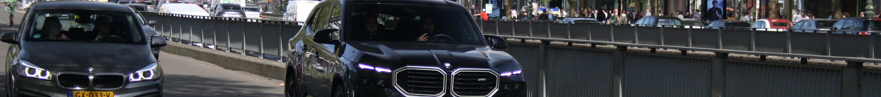 BMW XM G09