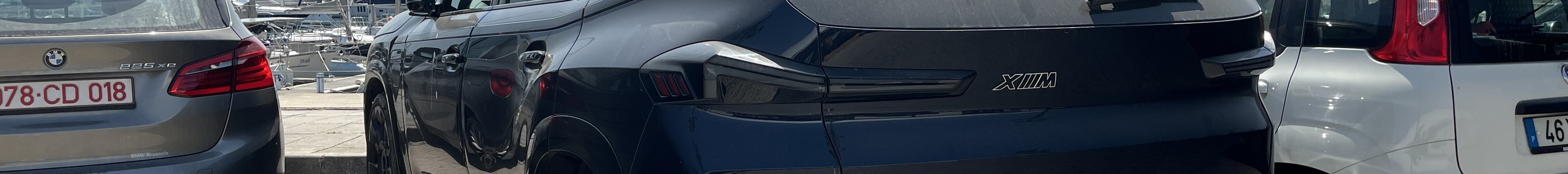 BMW XM G09