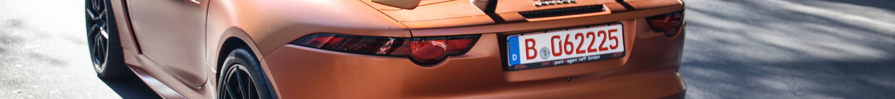 Jaguar F-TYPE SVR Convertible 2017