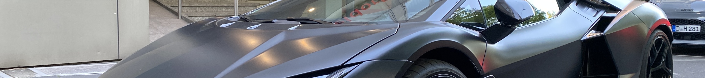Lamborghini Revuelto
