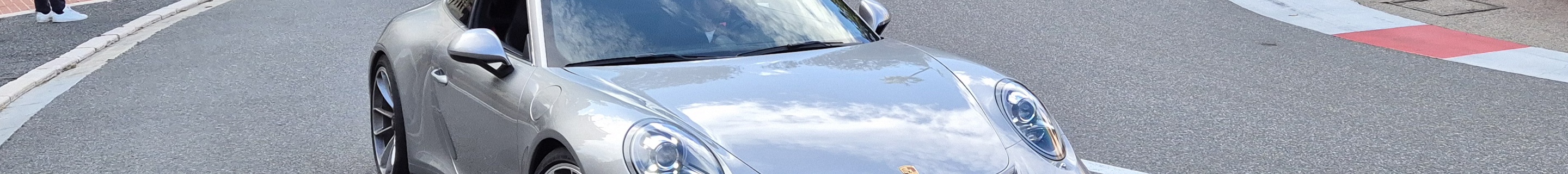 Porsche 991 GT3 Touring
