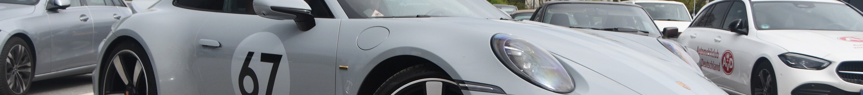 Porsche 992 Sport Classic