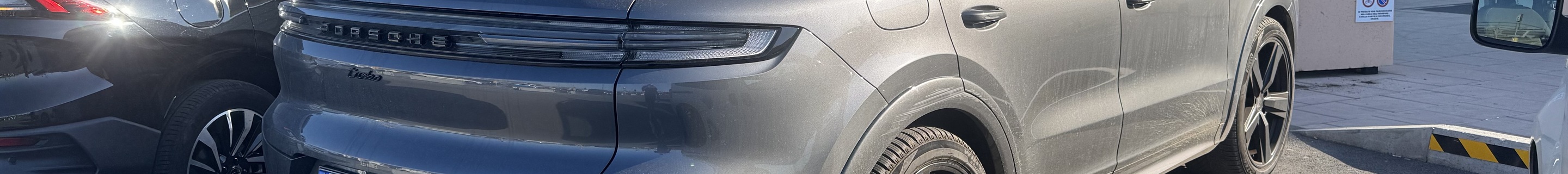 Porsche 9YA Cayenne Turbo E-Hybrid