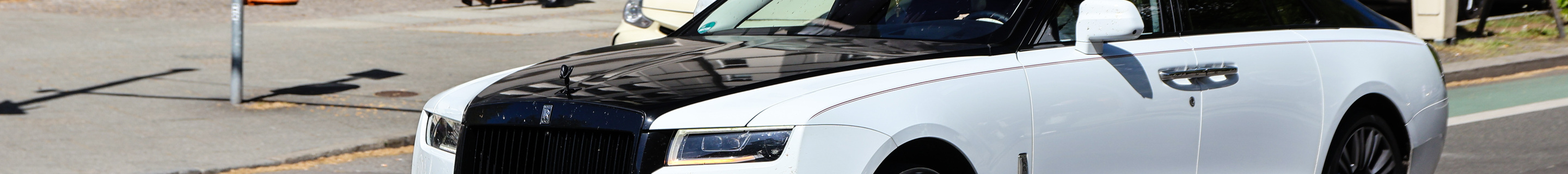 Rolls-Royce Ghost Black Badge 2021
