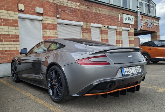 Aston Martin Vanquish 2013