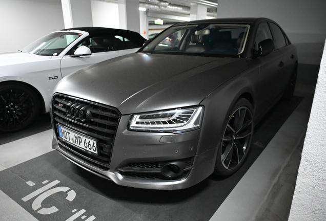 Audi S8 D4 Plus