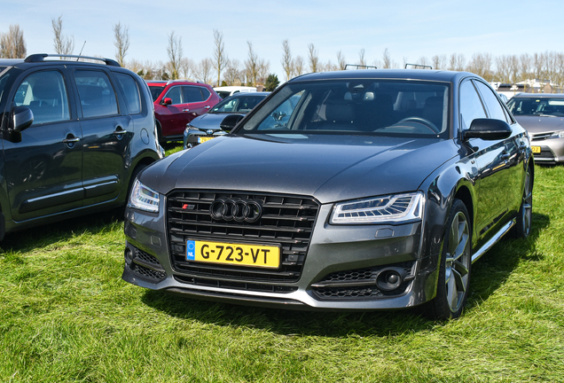 Audi S8 D4 Plus
