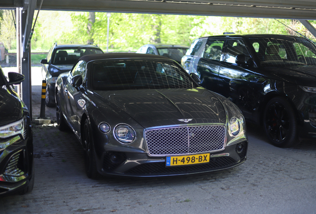 Bentley Continental GTC 2019