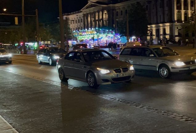 BMW M5 E60 2005