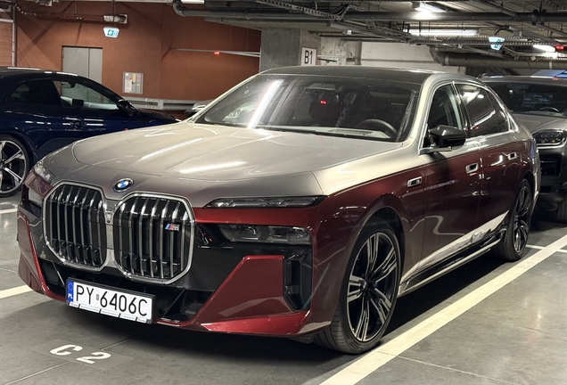 BMW M760e xDrive
