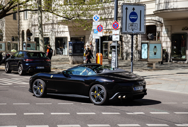 Ferrari Roma Spider