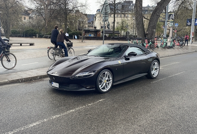 Ferrari Roma Spider