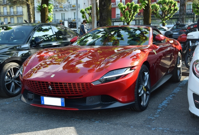 Ferrari Roma Spider