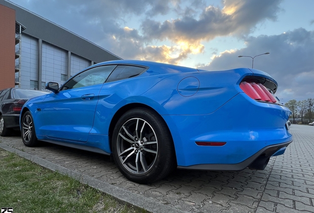 Ford Mustang GT 2015