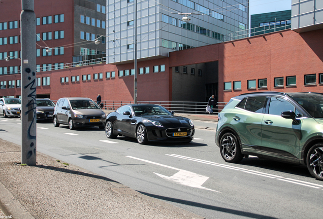 Jaguar F-TYPE S Coupé