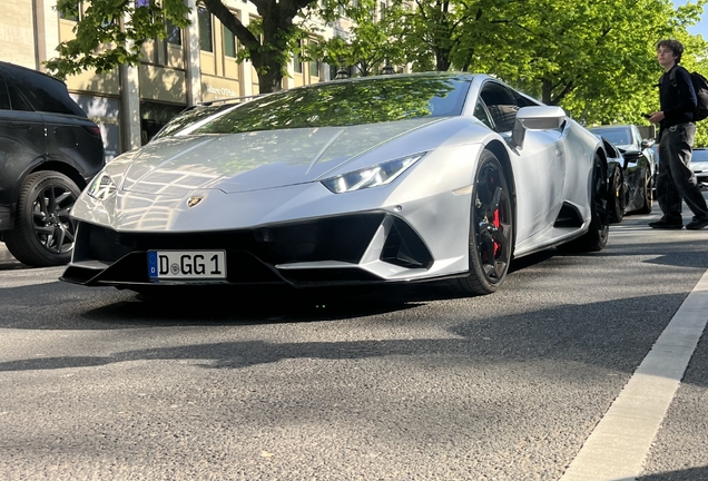 Lamborghini Huracán LP640-4 EVO
