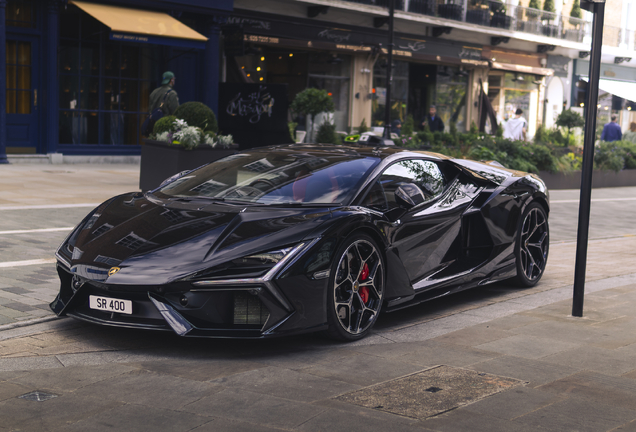 Lamborghini Revuelto