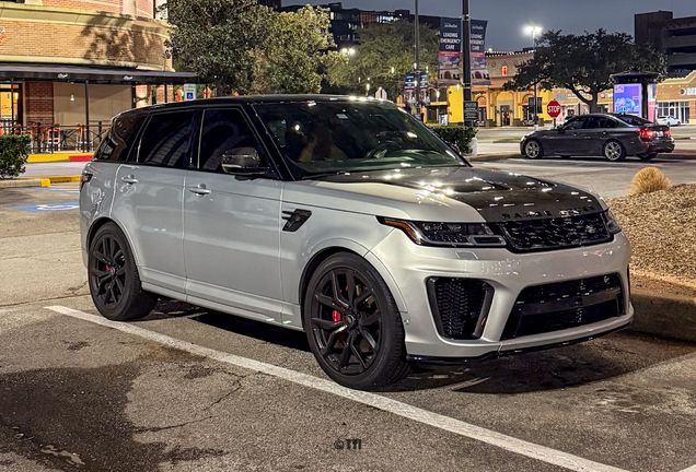 Land Rover Range Rover Sport SVR 2018 Carbon Edition
