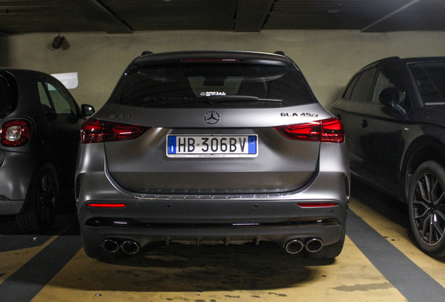 Mercedes-AMG GLA 45 S H247 2024