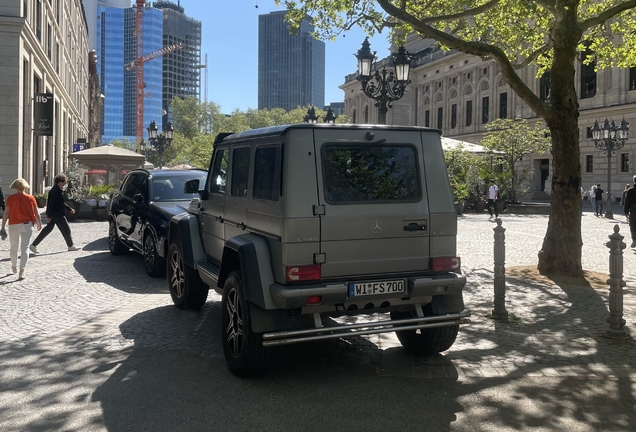 Mercedes-Benz G 500 4X4²