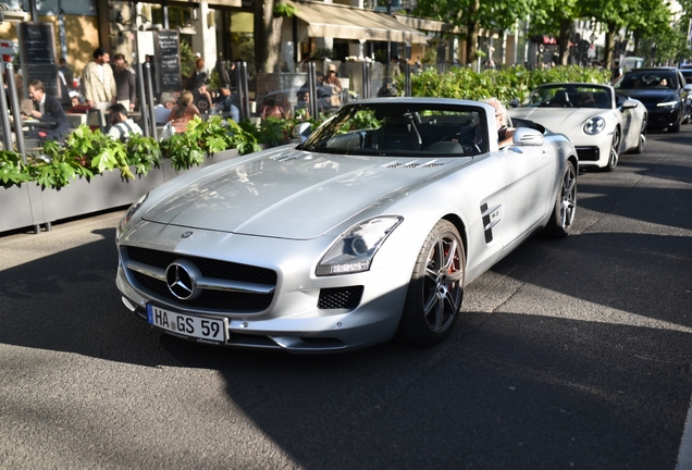 Mercedes-Benz SLS AMG Roadster