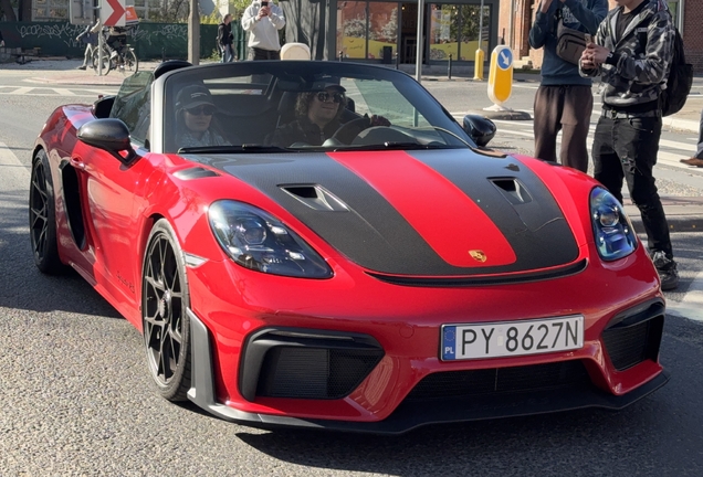 Porsche 718 Spyder RS Weissach Package