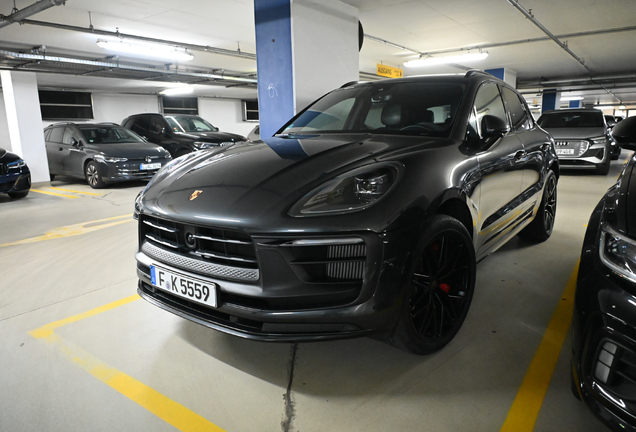 Porsche 95B Macan GTS MkIII
