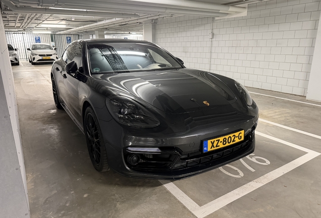 Porsche 971 Panamera Turbo S E-Hybrid Sport Turismo MkI