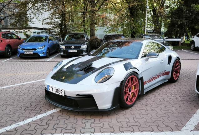 Porsche 992 GT3 RS MkI Weissach Package