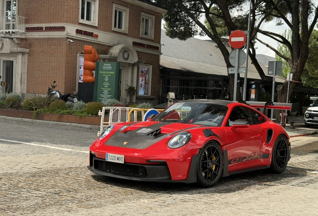 Porsche 992 GT3 RS MkI Weissach Package