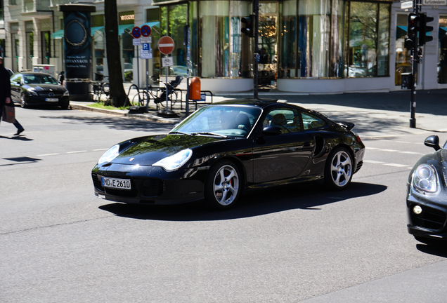 Porsche 996 Turbo