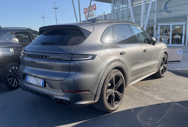 Porsche 9YA Cayenne Turbo E-Hybrid