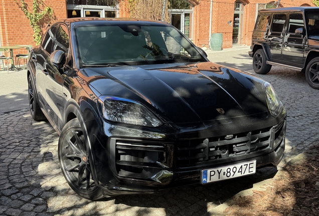 Porsche Cayenne Coupé Turbo E-Hybrid
