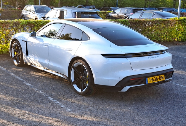 Porsche Taycan Turbo MkI
