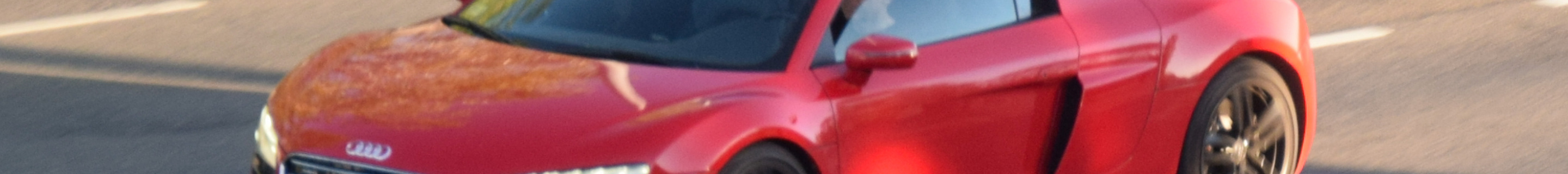 Audi R8 2013