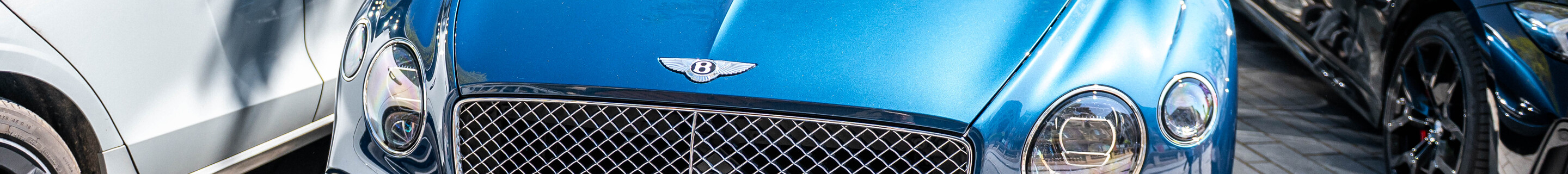Bentley Continental GTC V8 Azure