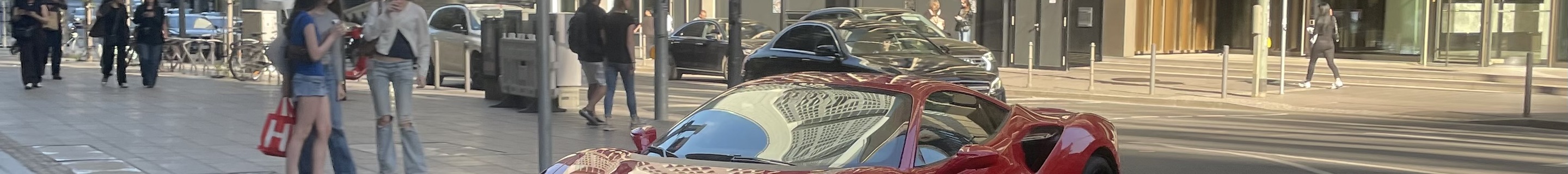 Ferrari F8 Tributo