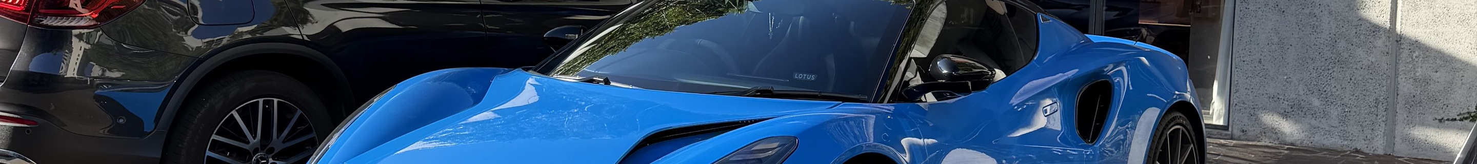 Lotus Emira