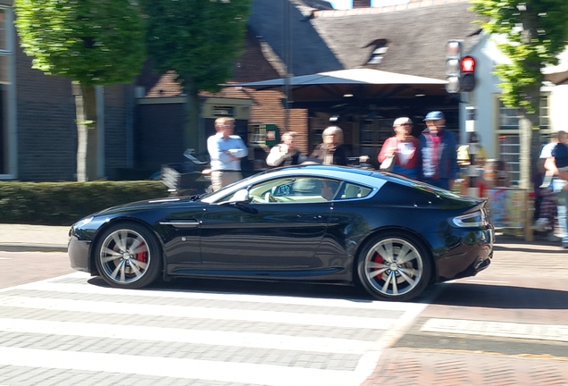 Aston Martin V8 Vantage Racing Collection