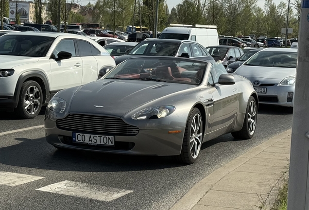Aston Martin V8 Vantage Roadster