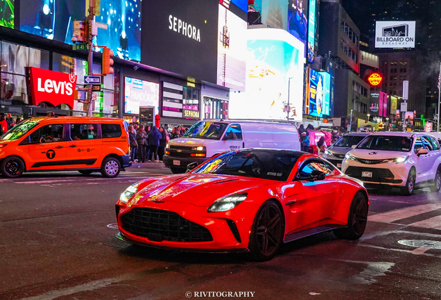 Aston Martin Vantage 2024