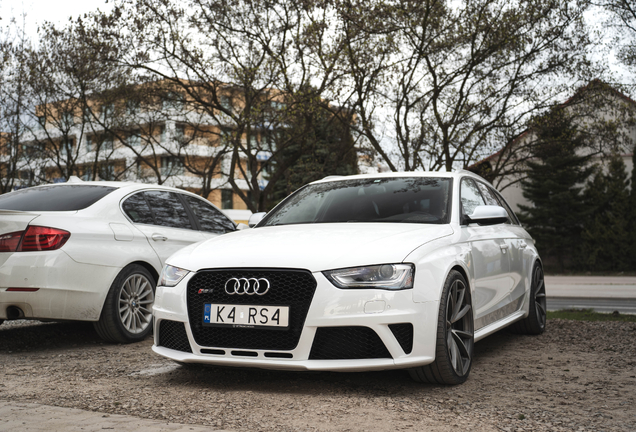 Audi RS4 Avant B8