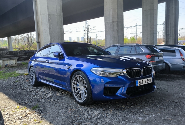 BMW M5 F90